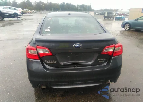 2015 Subaru Legacy 3.6R Limited z USA, uszkodzony, nr VIN 4S3BNEJ66F3008105